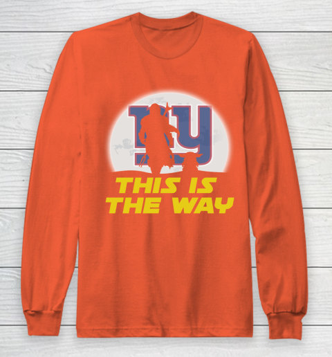 New York Giants NFL Football Star Wars Yoda And Mandalorian This Is The Way Long Sleeve T-Shirt 3
