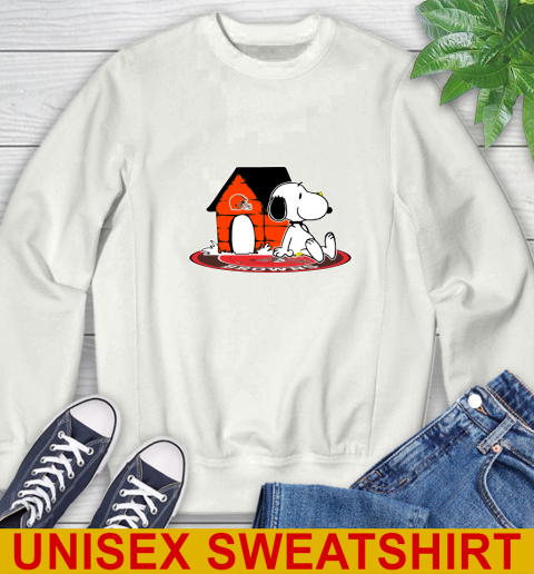 NFL Football Cleveland Browns Snoopy The Peanuts Movie Shirt Sweatshirt