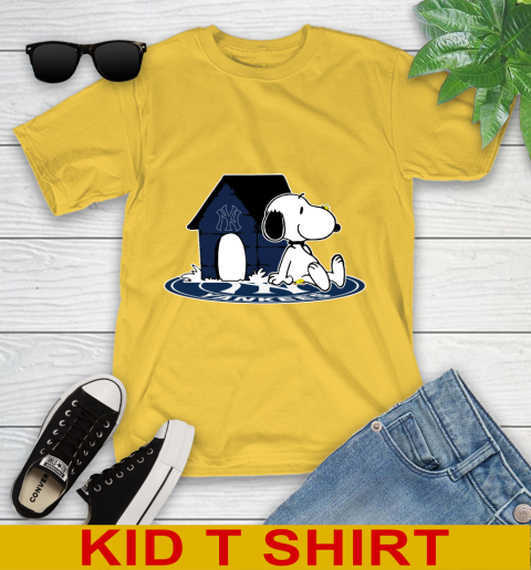 MLB Baseball New York Yankees Snoopy The Peanuts Movie Shirt Youth T-Shirt 8