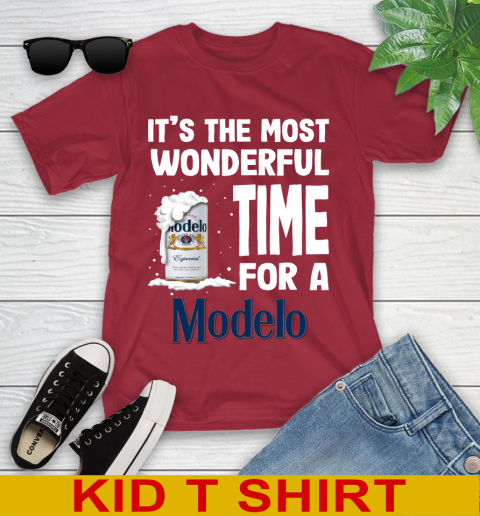 I't the most wonderful time for a Modelo Especial beer lovers 108