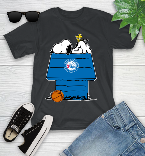 Philadelphia 76ers NBA Basketball Snoopy Woodstock The Peanuts Movie Youth T-Shirt 2