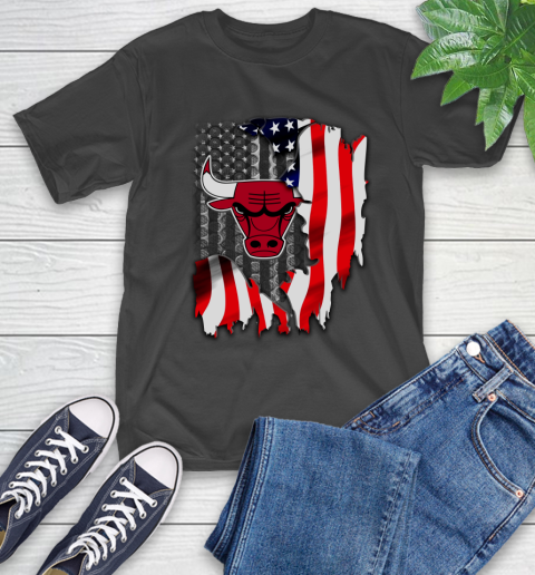 Chicago Bulls NBA Basketball American Flag T-Shirt