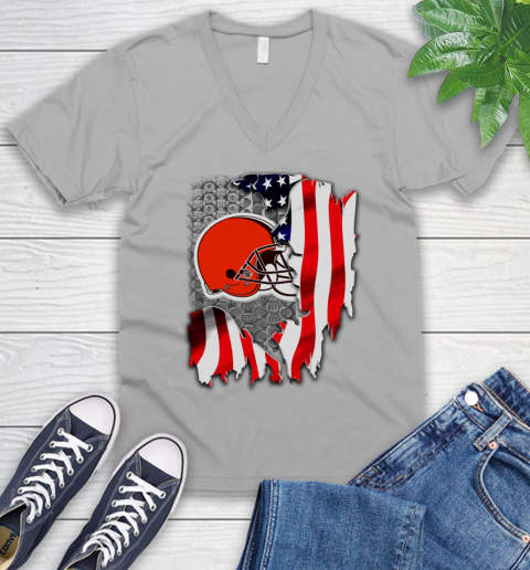 Cleveland Browns NFL Football American Flag V-Neck T-Shirt 3