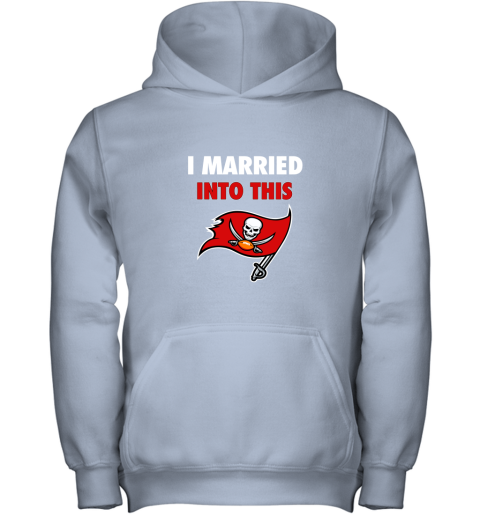 3zw8 i married into this tampa bay buccaneers football nfl youth hoodie 43 front light pink