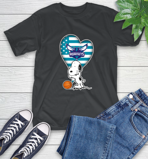 Charlotte Hornets NBA Basketball The Peanuts Movie Adorable Snoopy T-Shirt 2