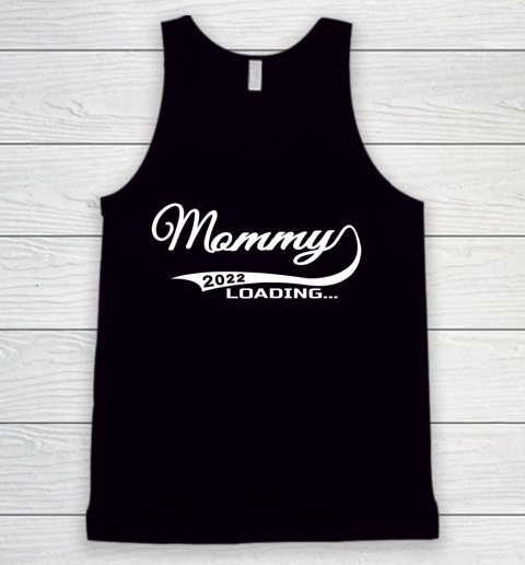 Mommy Loading 2022 Pregnancy Outfit Mom Line Art Heart Tank Top