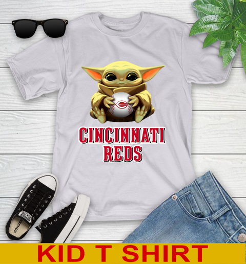 MLB Baseball Cincinnati Reds Star Wars Baby Yoda Shirt 105
