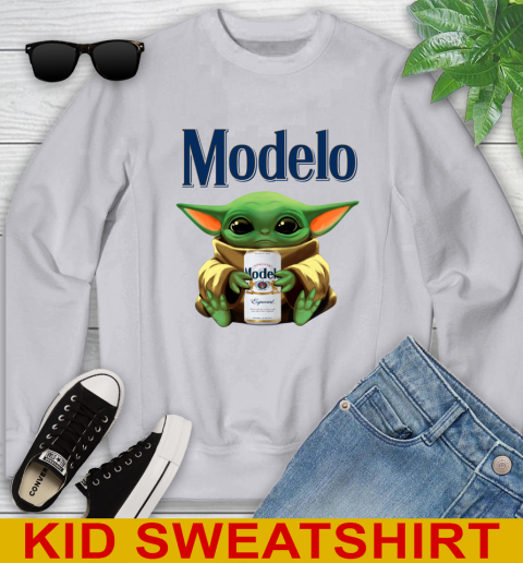 Star Wars Baby Yoda Hugs Modelo Especial Beer Shirt 116