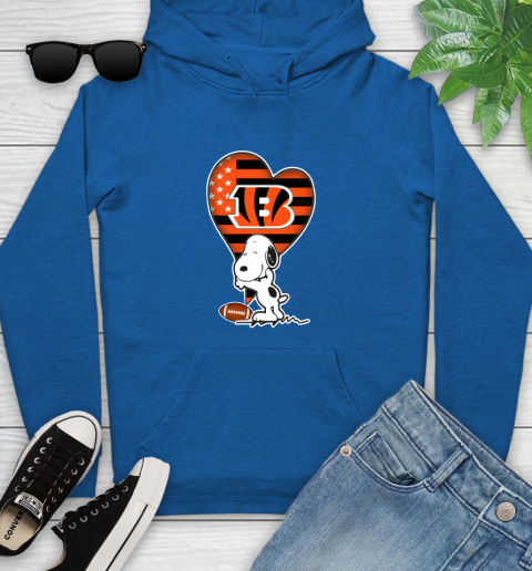 Cincinnati Bengals NFL Football The Peanuts Movie Adorable Snoopy Youth Hoodie 9