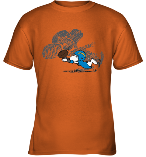 cjrq los angeles chargers snoopy plays the football game youth t shirt 26 front safety orange