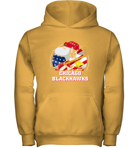 mtgv-chicago-blackhawks-ice-hockey-snoopy-and-woodstock-nhl-youth-hoodie-43-front-gold-480px