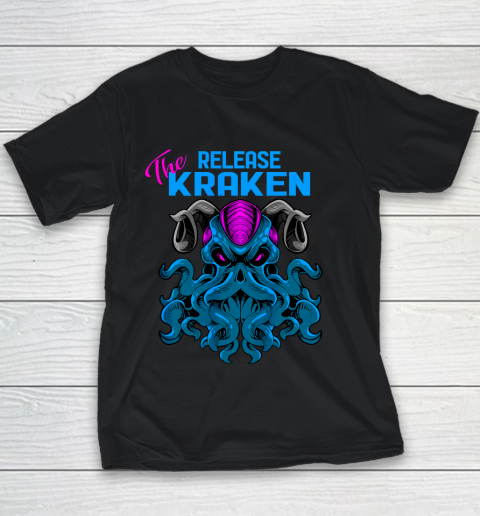 Kraken Sea Monster Vintage Release the Kraken Giant Kraken Youth T-Shirt
