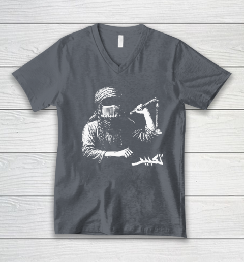 Taqbir x Doga Sultan Collaboration V-Neck T-Shirt 3