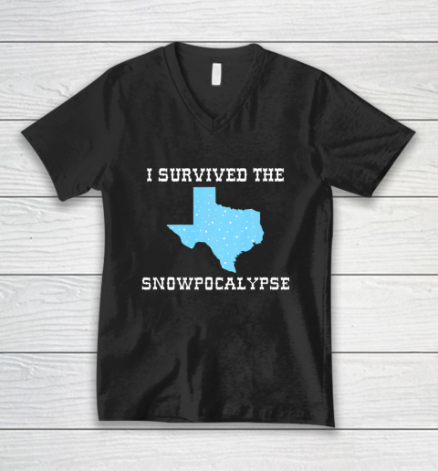 I Survived The Texas State Snowpocalypse Cold Snow Storm V-Neck T-Shirt