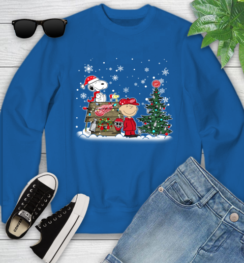 NHL Detroit Red Wings Snoopy Charlie Brown Woodstock Christmas Stanley Cup Hockey Youth Sweatshirt 7