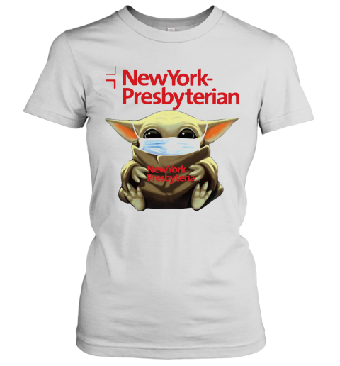 Baby Yoda Hug New York Presbyterian Covid 19 Women's T-Shirt