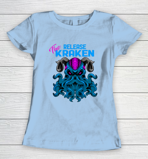 Kraken Sea Monster Vintage Release the Kraken Giant Kraken Women's T-Shirt 4