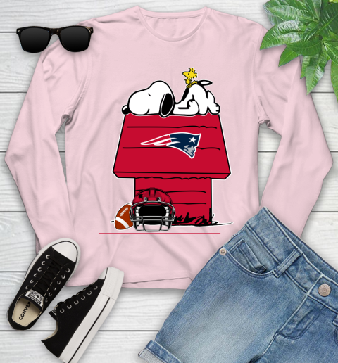 New England Patriots NFL Football Snoopy Woodstock The Peanuts Movie Youth Long Sleeve 10