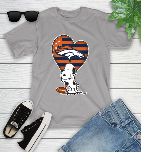 Denver Broncos NFL Football The Peanuts Movie Adorable Snoopy Youth T-Shirt 4