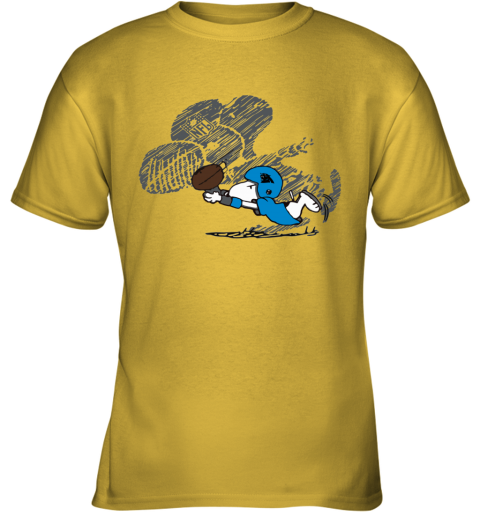 jxtq carolina panthers snoopy plays the football game youth t shirt 26 front daisy