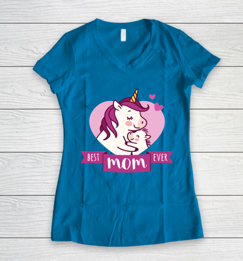 Mother's Day Funny Gift Ideas Apparel  Best Mom Ever T Shirt Women's V-Neck T-Shirt 5