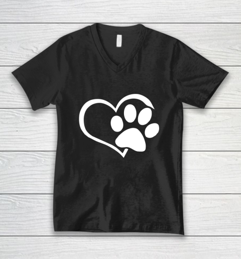 Dog Mom Shirt Dog Dad Mom Puppy Shirt Love Dogs Paw Print Heart Women Men V-Neck T-Shirt