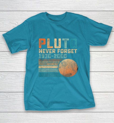 Pluto Never Forget T-Shirt 7