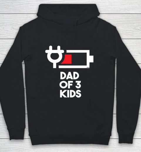 Dad of 3 Kids Funny Gift Daddy of Three Kids Father's Day Youth Hoodie
