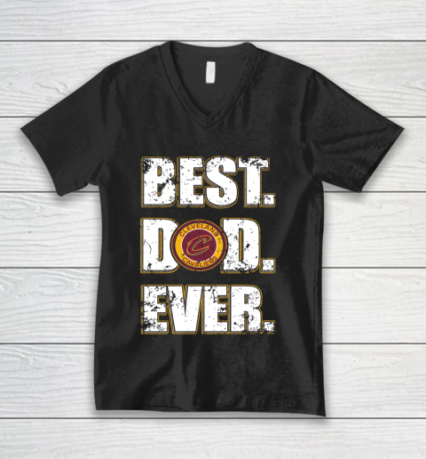 NBA Cleveland Cavaliers Basketball Best Dad Ever Family Shirt V-Neck T-Shirt