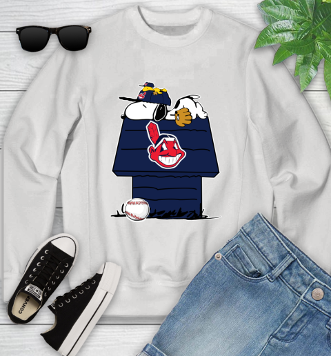 MLB Cleveland Indians Snoopy Woodstock The Peanuts Movie Baseball T Shirt Youth Sweatshirt