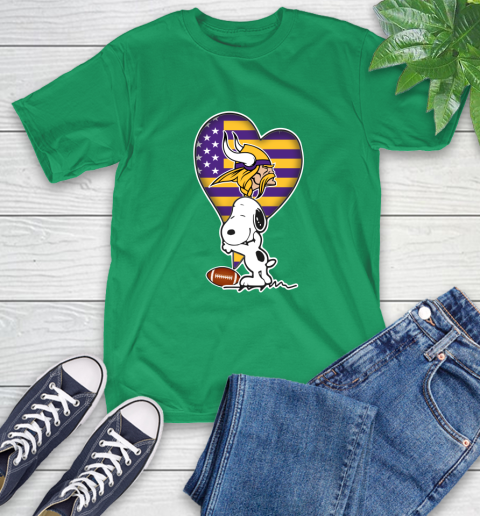 Minnesota Vikings NFL Football The Peanuts Movie Adorable Snoopy T-Shirt 7