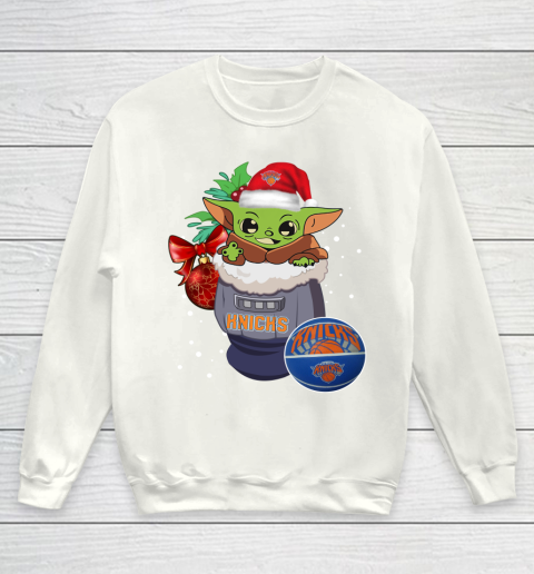 New York Knicks Christmas Baby Yoda Star Wars Funny Happy NBA Youth Sweatshirt 2
