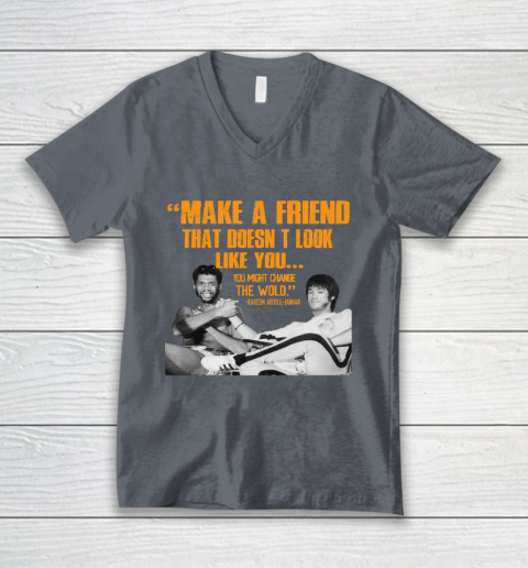Kareem Abdul Jabbar Shirt Make A Friend That Doesn't Look Like You V-Neck T-Shirt 4
