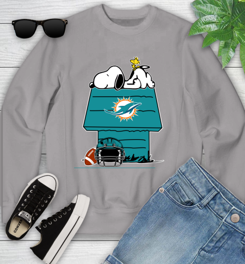 Miami Dolphins NFL Football Snoopy Woodstock The Peanuts Movie Youth Sweatshirt 4