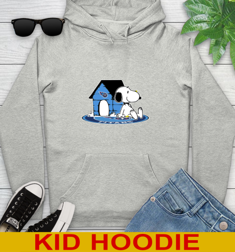 NFL Football Tennessee Titans Snoopy The Peanuts Movie Shirt Youth Hoodie