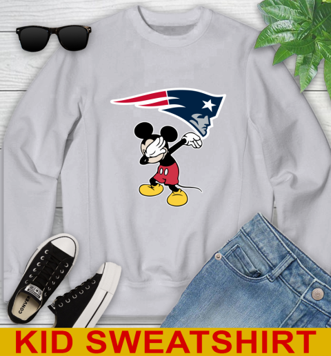 New England Patriots NFL Football Dabbing Mickey Disney Sports Youth Sweatshirt 4