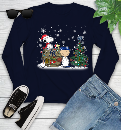 MLB New York Yankees Snoopy Charlie Brown Christmas Baseball Commissioner's Trophy Youth Long Sleeve 2