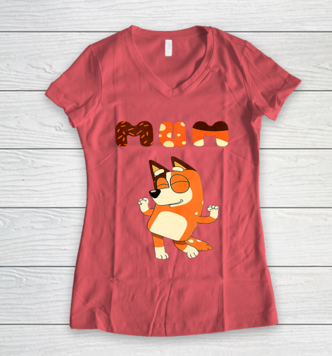 MOM Blueys mom day Women's V-Neck T-Shirt 3