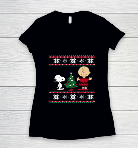 Peanuts Snoopy and Charlie Christmas Women's V-Neck T-Shirt