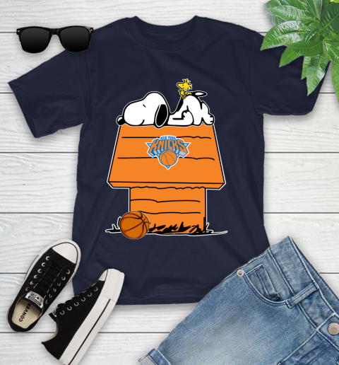 New York Knicks NBA Basketball Snoopy Woodstock The Peanuts Movie Youth T-Shirt 3