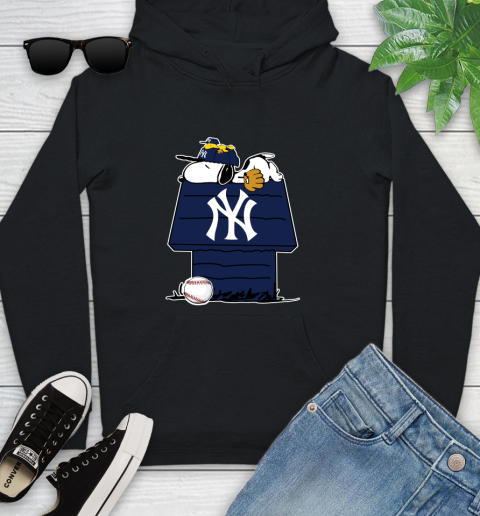 MLB New York Yankees Snoopy Woodstock The Peanuts Movie Baseball T Shirt Youth Hoodie 2