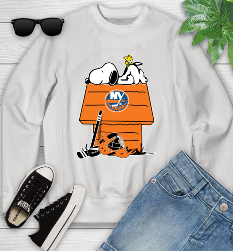 New York Islanders NHL Hockey Snoopy Woodstock The Peanuts Movie (1) Youth Sweatshirt