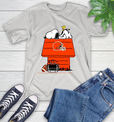 Cleveland Browns NFL Football Snoopy Woodstock The Peanuts Movie T-Shirt