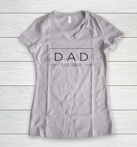 Mens Dad Est. 2022 Promoted to Father 2022 First Father's Women's V-Neck T-Shirt
