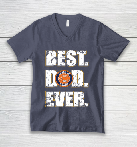 NFL Chicago Bears Football Best Dad Ever Family Shirt V-Neck T-Shirt 7