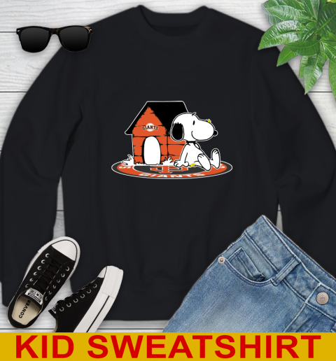 MLB Baseball San Francisco Giants Snoopy The Peanuts Movie Shirt Youth Sweatshirt 2