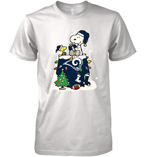 A Happy Christmas With Los Angeles Rams Snoopy Premium Men's T-Shirt