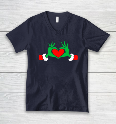 Funny Elf With Cute Heart Hands Style Christmas Costumes V-Neck T-Shirt - Image 3