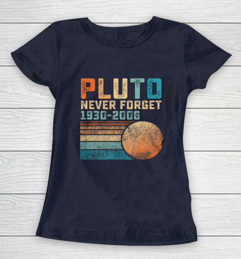 Pluto Never Forget Women's T-Shirt 2