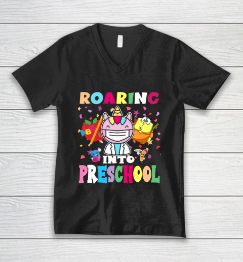 Back to school shirt Roaring into preschool V-Neck T-Shirt
